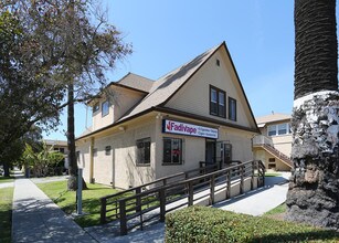 3993-3995 Inglewood Blvd in Los Angeles, CA - Foto de edificio - Building Photo
