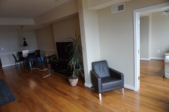 11776 Stratford House Pl in Reston, VA - Building Photo - Building Photo