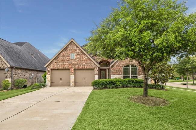 property at 2919 Rivermist Ln