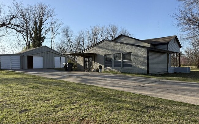 6521 N Lottie Ave in Oklahoma City, OK - Building Photo - Building Photo