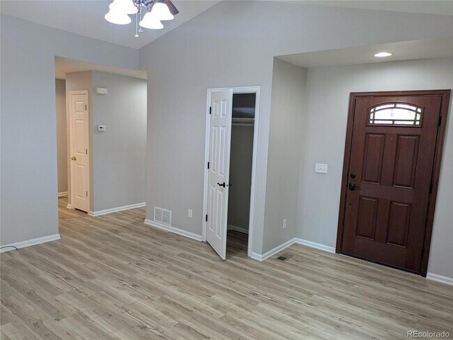 2067 Woodpark Dr in Colorado Springs, CO - Building Photo - Building Photo