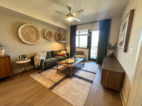 3140 SW 69th Ave, Unit A in Miami, FL - Building Photo - Building Photo