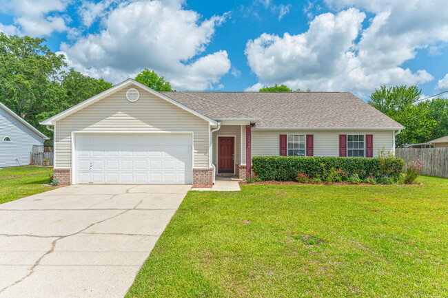 3009 La Salle Ct in Crestview, FL - Building Photo - Building Photo