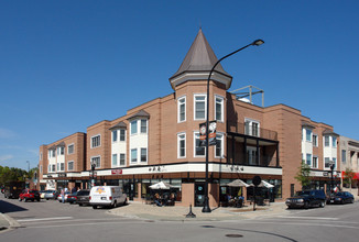 Cook Street Plaza in Barrington, IL - Building Photo - Building Photo