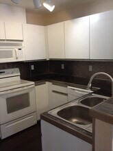 9210 Market Pl in Lake Stevens, WA - Building Photo - Building Photo