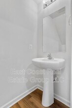 87 Eakins Ln in Martinsburg, WV - Building Photo - Building Photo
