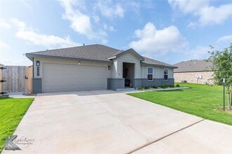 2401 Republic Ave in Abilene, TX - Building Photo - Building Photo