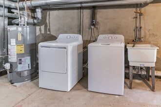 1709 S Conestoga St in Philadelphia, PA - Building Photo - Building Photo