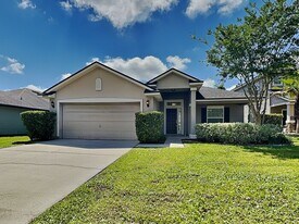 83223 Purple Martin Dr in Yulee, FL - Building Photo