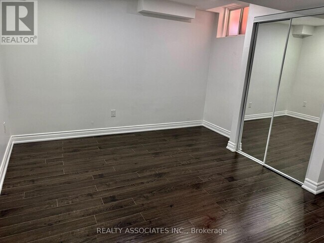 29 Bald Eagle Ave in Toronto, ON - Building Photo - Building Photo