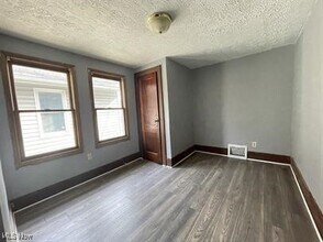 95 Jewett St in Akron, OH - Building Photo - Building Photo