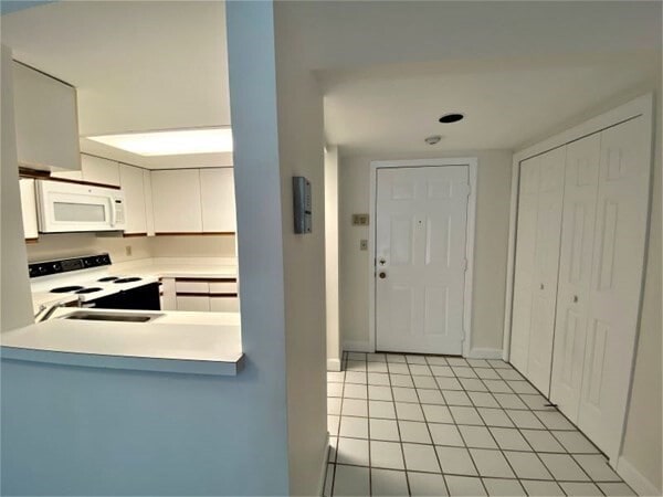 property at 975 Massachusetts Ave