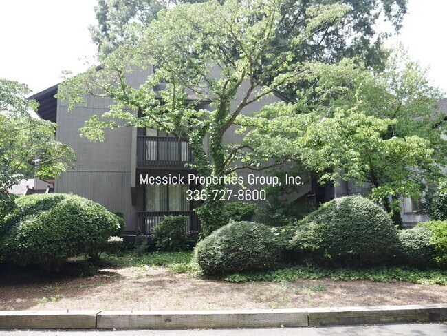 123 Cedar Cove Ln in Clemmons, NC - Building Photo - Building Photo