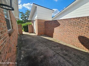 9252 San Jose Blvd, Unit 603 in Jacksonville, FL - Building Photo - Building Photo