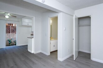 pal216 in Alhambra, CA - Building Photo - Interior Photo