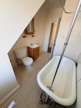 55 Buell St, Unit 10 in Burlington, VT - Building Photo - Building Photo