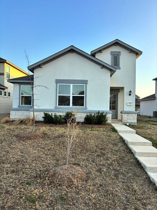 785 Long Run in Liberty Hill, TX - Building Photo