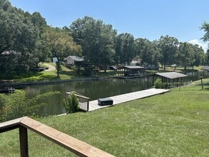 1663 Treasure Isle Rd in Hot Springs National Park, AR - Building Photo - Building Photo