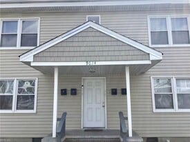 9624 7th Bay St in Norfolk, VA - Building Photo