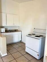 1132 Laurel Ave in Las Vegas, NV - Building Photo - Building Photo