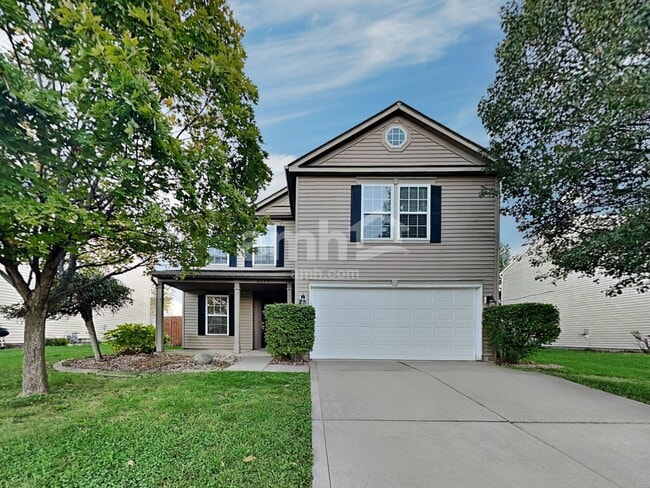 8235 Gathering Cir