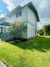 98 -401 Hookanike St. #A in Pearl City, HI - Building Photo - Building Photo