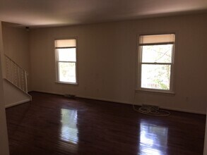 3088 Covington St in Fairfax, VA - Building Photo - Building Photo