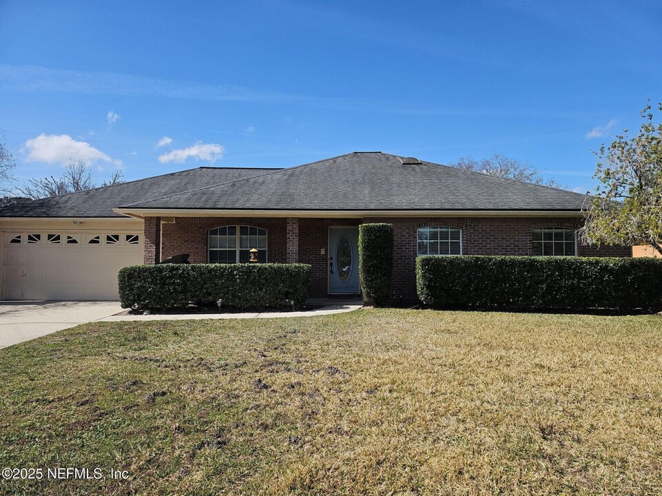 1916 St George Ct in Middleburg, FL - Building Photo