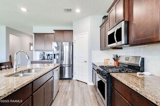116 Border Ct in Youngsville, LA - Building Photo - Building Photo