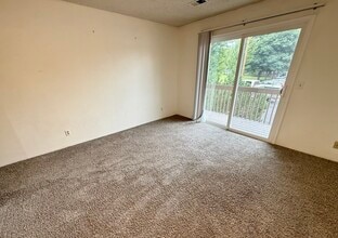 1606 Cottonwood Dr in Louisville, CO - Building Photo - Building Photo