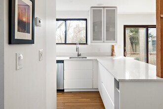 58 Garden St in Cambridge, MA - Building Photo - Building Photo