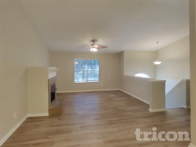 365 Anna Ave in Palmetto, GA - Foto de edificio - Building Photo