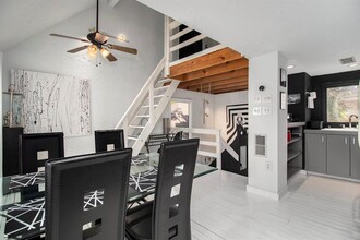 737 E 18th St in Houston, TX - Building Photo - Building Photo
