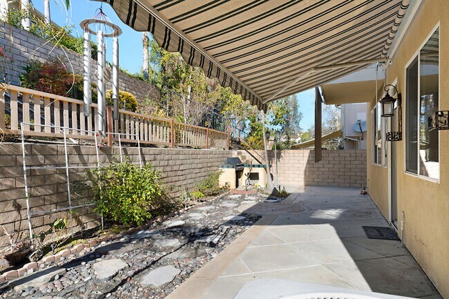 27901 Glenfield Cir in Laguna Niguel, CA - Building Photo - Building Photo
