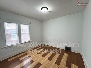 2728 N 47th St in Milwaukee, WI - Building Photo - Building Photo