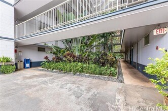 95-061 Waikalani Dr in Mililani, HI - Foto de edificio - Building Photo
