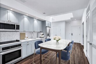 The Glover House in Washington, DC - Foto de edificio - Interior Photo