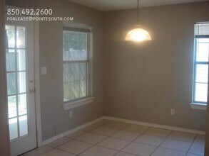 964 Southern Oaks Ct in Fort Walton Beach, FL - Building Photo - Building Photo