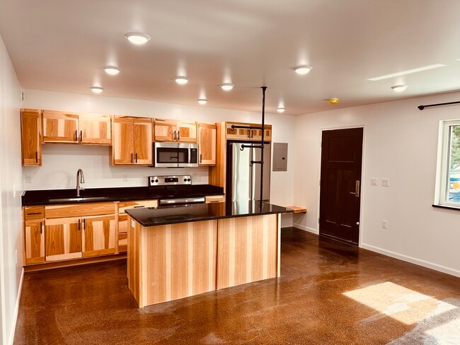 1145 Downwind Dr, Unit 1