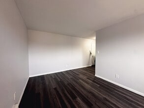 424 Rue Aulneau in Winnipeg, MB - Building Photo - Building Photo