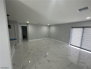 614 Flamingo Ave S in Lehigh Acres, FL - Building Photo - Building Photo