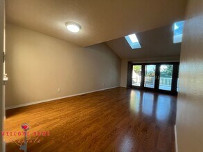 1708 Evergreen Park Ln SW in Olympia, WA - Building Photo - Building Photo