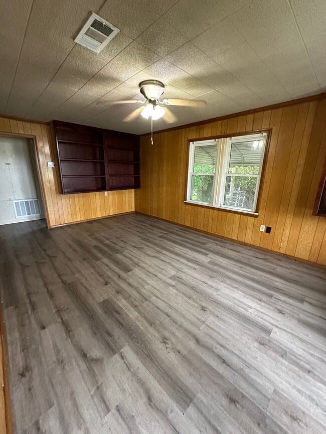 2320 Baldwin St in Van Buren, AR - Building Photo - Building Photo