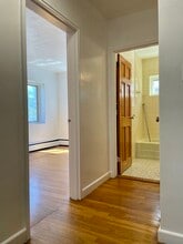 75 Euston Rd, Unit #8 in Boston, MA - Foto de edificio - Building Photo