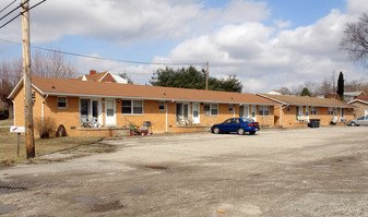 1127 Old Us-52 Apartamentos