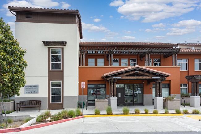 150 S 45th St in Richmond, CA - Foto de edificio - Building Photo