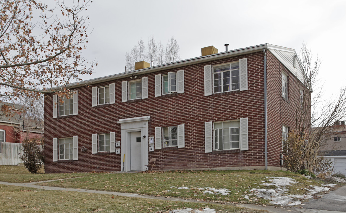 238 W 700 N in Salt Lake City, UT - Foto de edificio