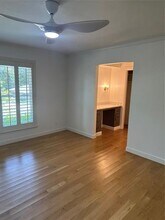 6911 Blackwood Dr in Dallas, TX - Building Photo - Building Photo