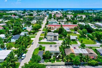 412 SE 21st Ave, Unit #D in Boynton Beach, FL - Foto de edificio - Building Photo