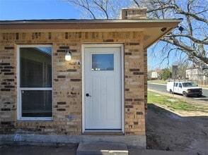 9800 Brasher Dr in Austin, TX - Building Photo - Building Photo